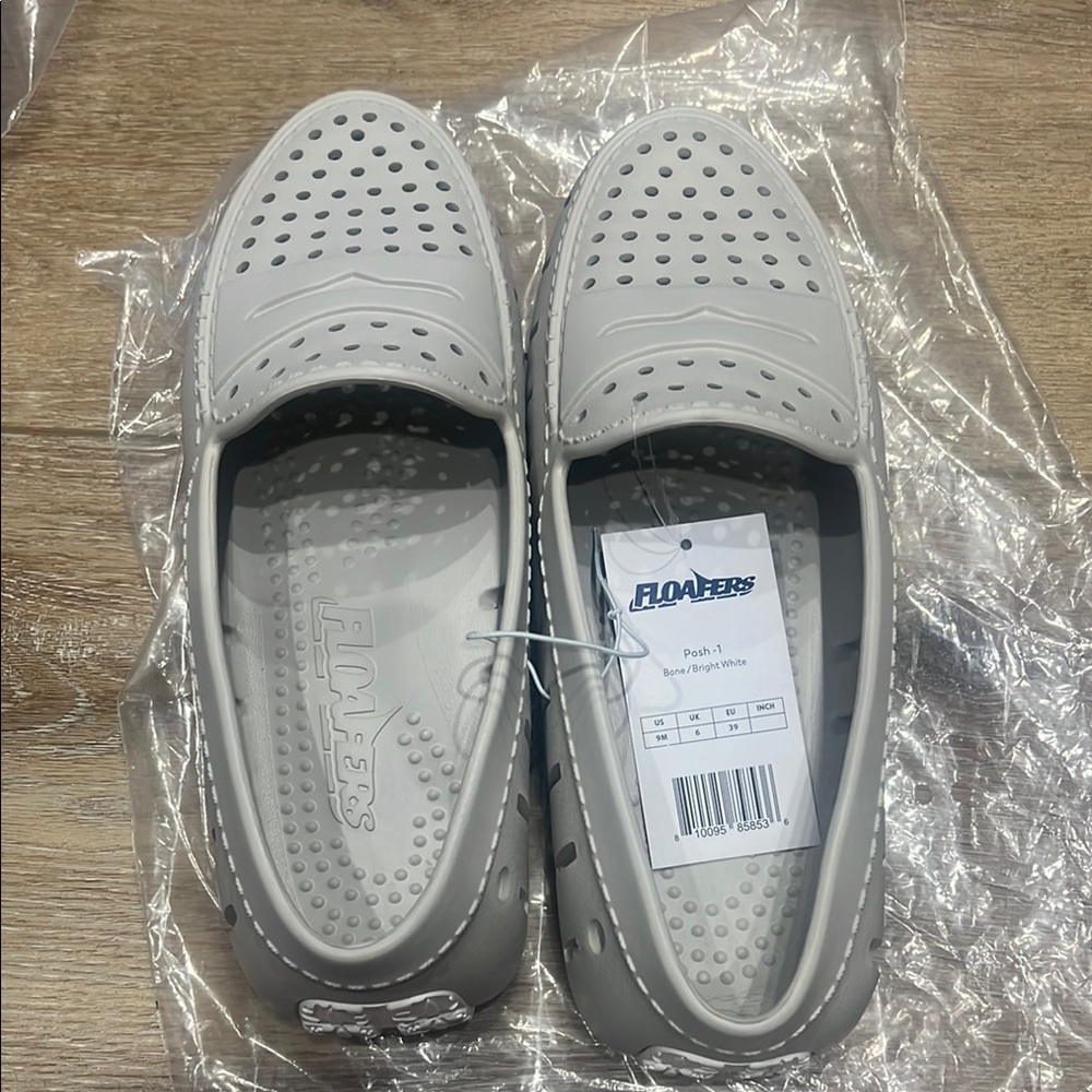 Floafers Women's Gray Loafers